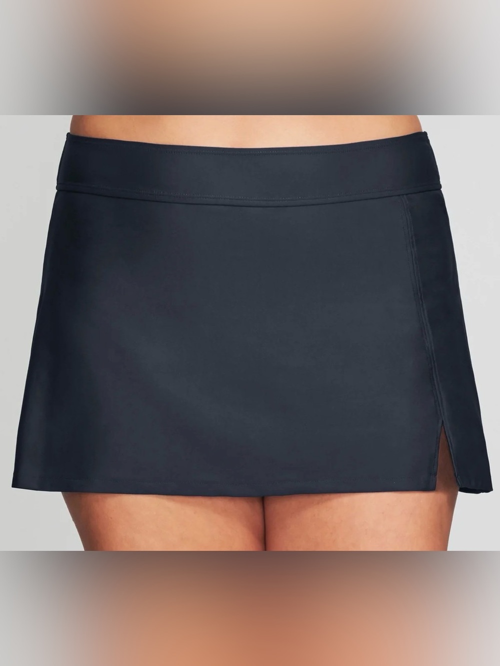 16W Mazu black swim skirt w built-in brief, smooth stretch, mild Compression.NEW